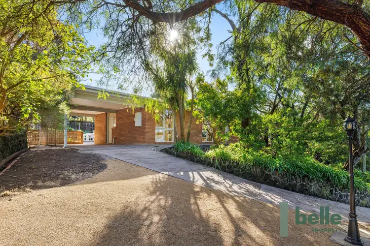 112 Weeroona Street