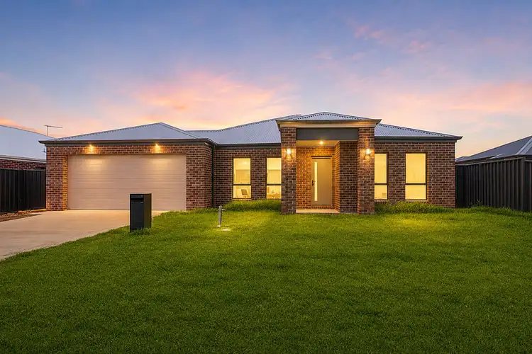 23 Elphicks Way