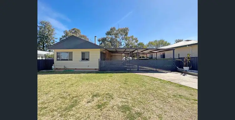 12 Elliot Street