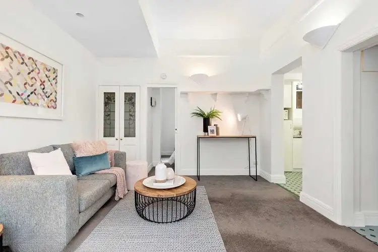 29/9 Southey Street