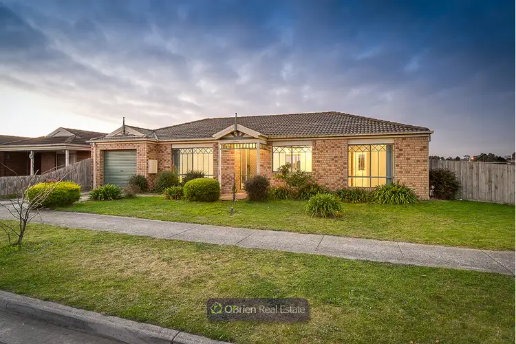 12 Oakman Way, Hampton Park VIC 3976