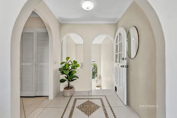 6/10 Edgar Bennett Avenue