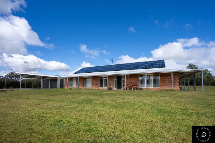 6 Harrie Rowland Place