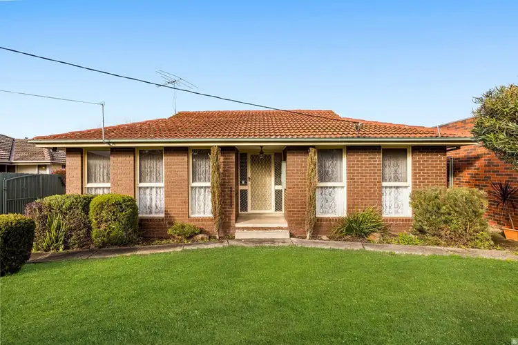 1 Ainwick Crescent, Thomastown VIC 3074
