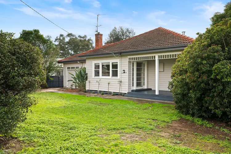 82 Vincent Road