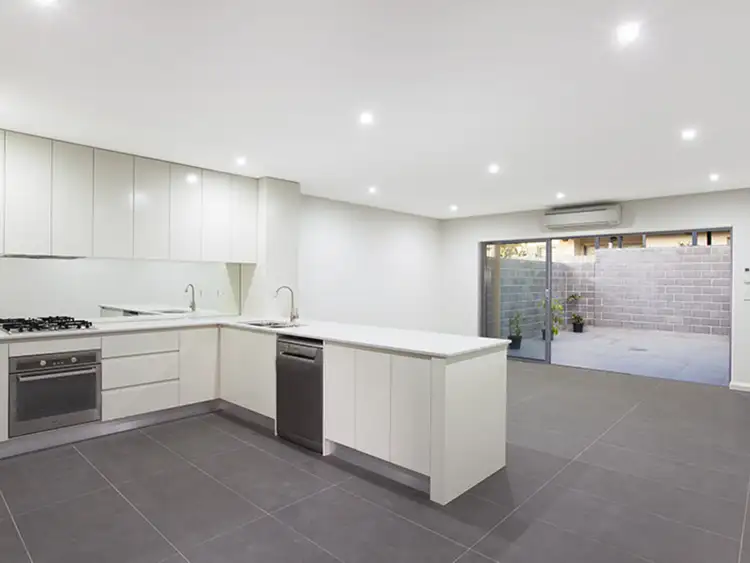 31 Annandale Street