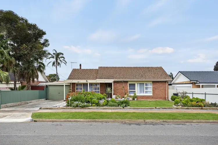 22 Karong Avenue