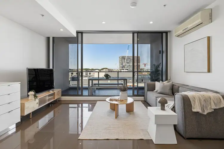 58/830 Bourke Street