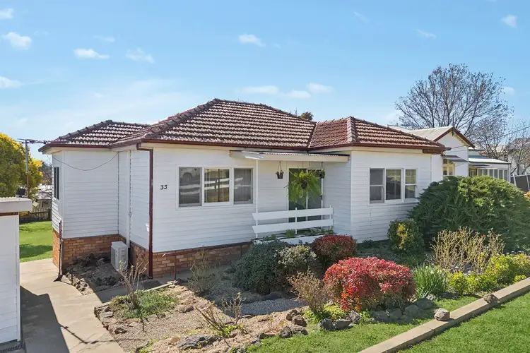 33 Dunn Street