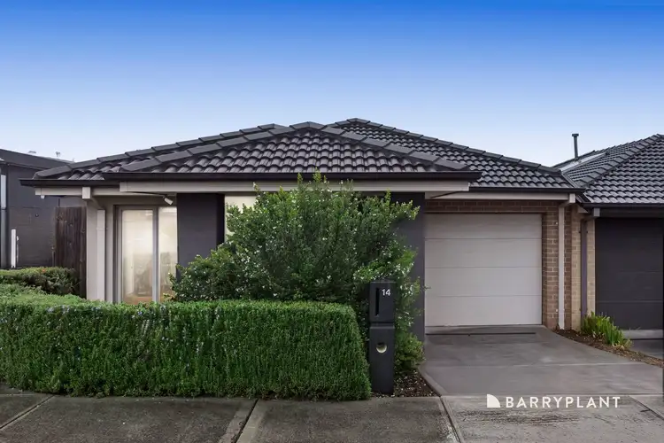 14 Woodoak Street