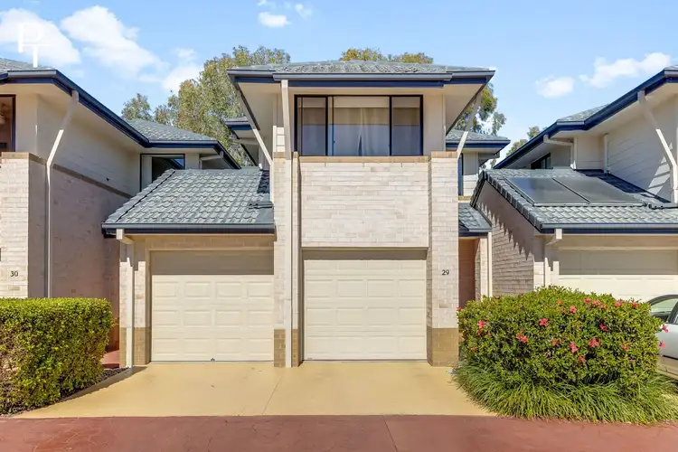 29/2 Springhill Drive