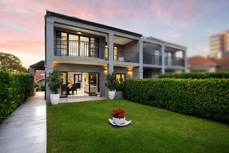 28A Raglan Street