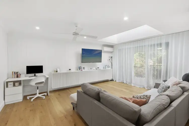 11/614 Princes Highway