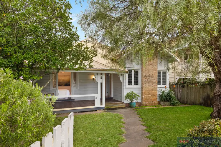 31 Alexander Street