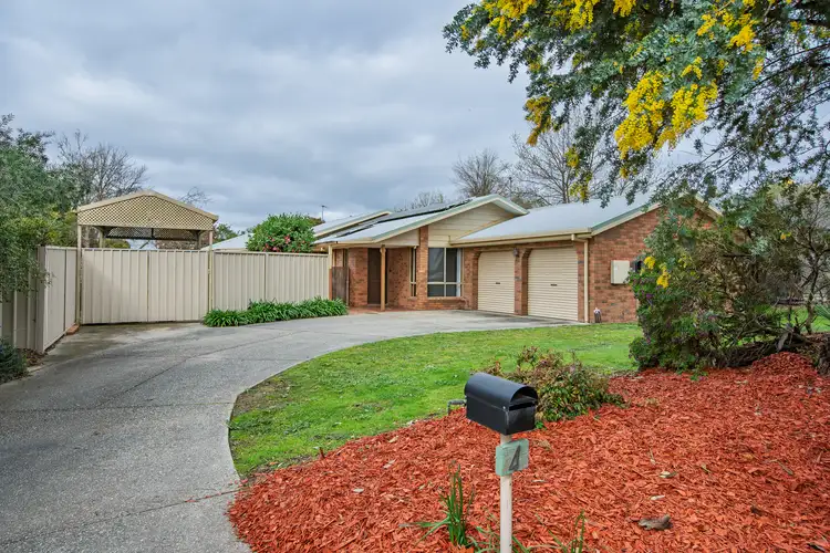 4 Peninsular Court