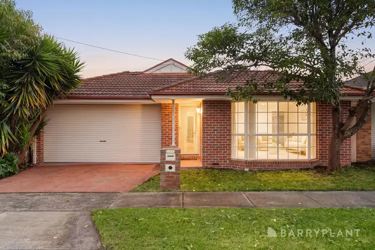 1 Madge Street