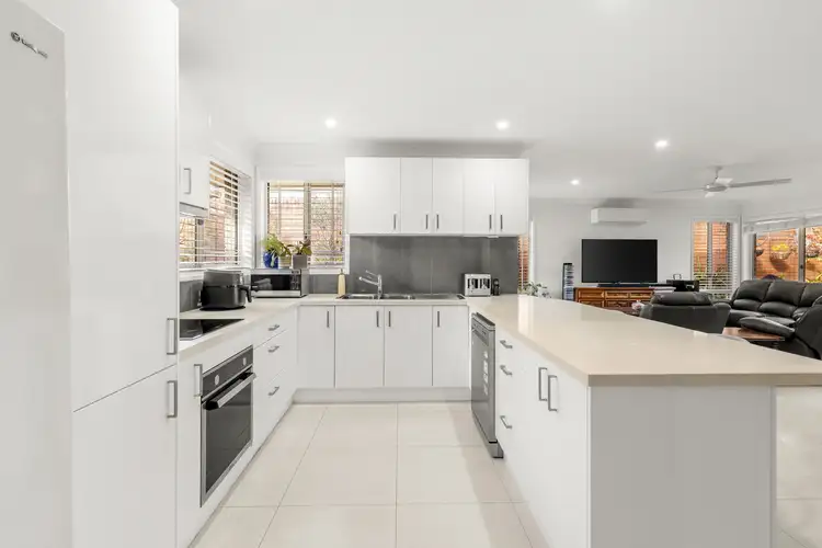3/98 Telopea Avenue