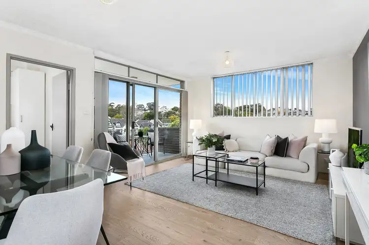 9/70a Wigram Road
