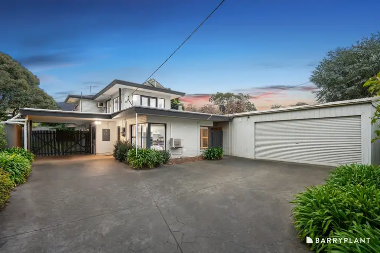 16 Pine Road