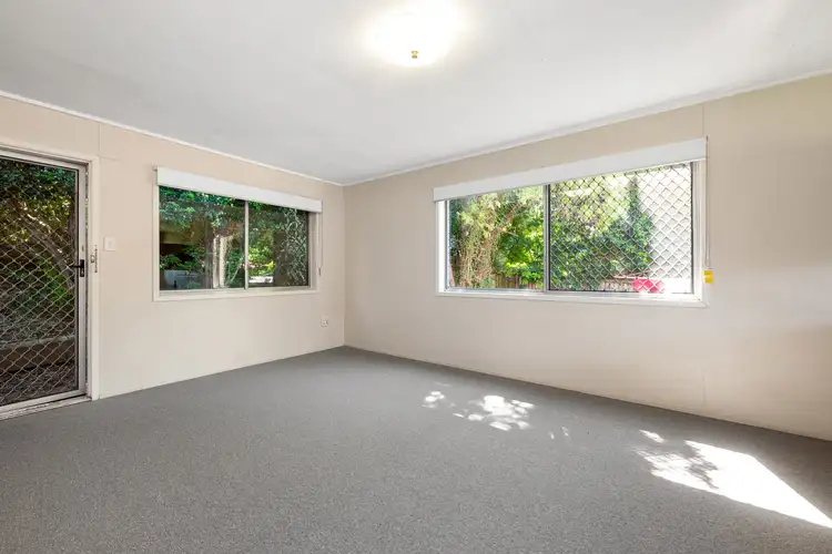 1/20 Waterton Street