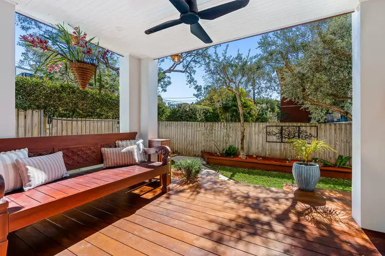 6/2-10 Hawkesbury Avenue