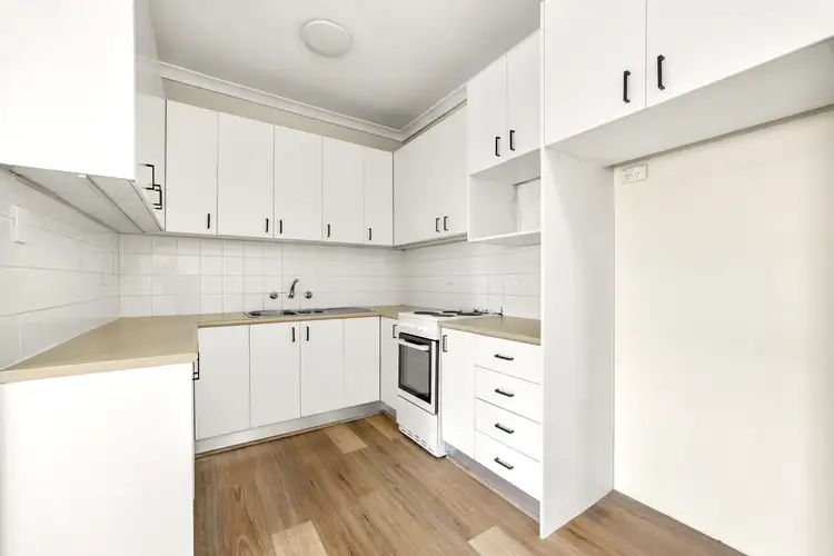 6/31 Searl Road