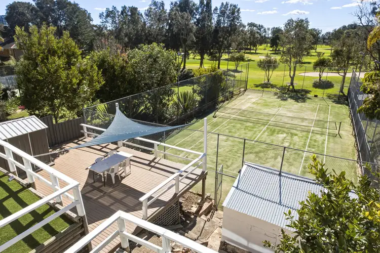 19 Sturt Road