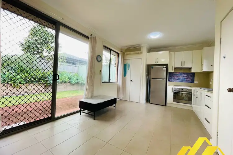 GrannyFlat/11A Hibble Street