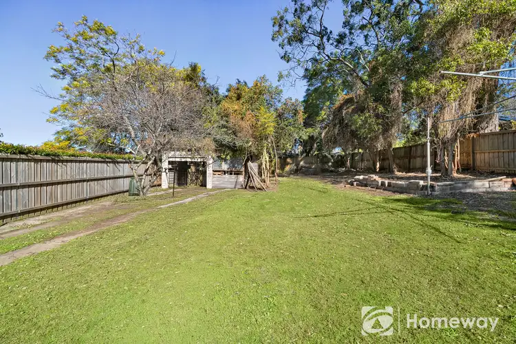 135 Victoria Road