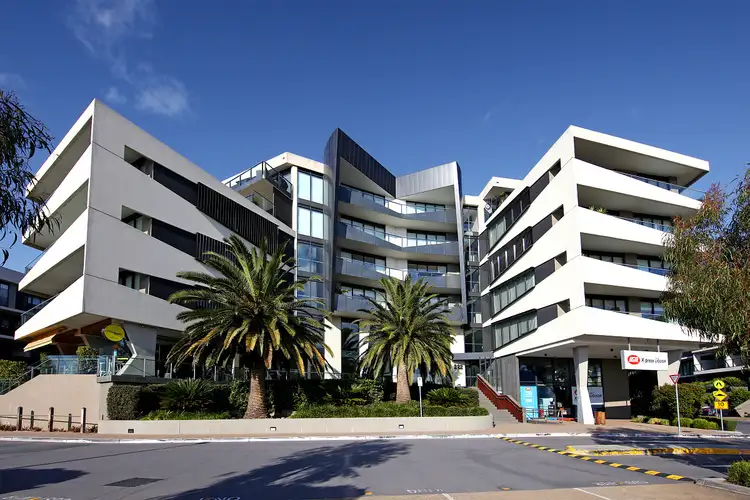 217/222 Bay Road