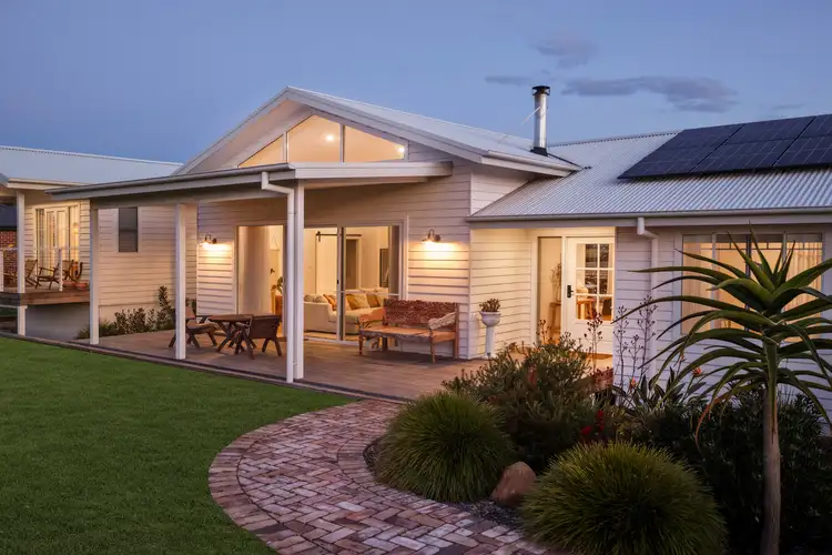 34D Woodstock Road
