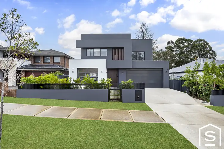 6 Rickard Street