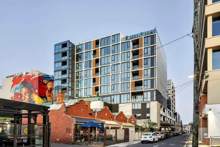 708/10 Young Street