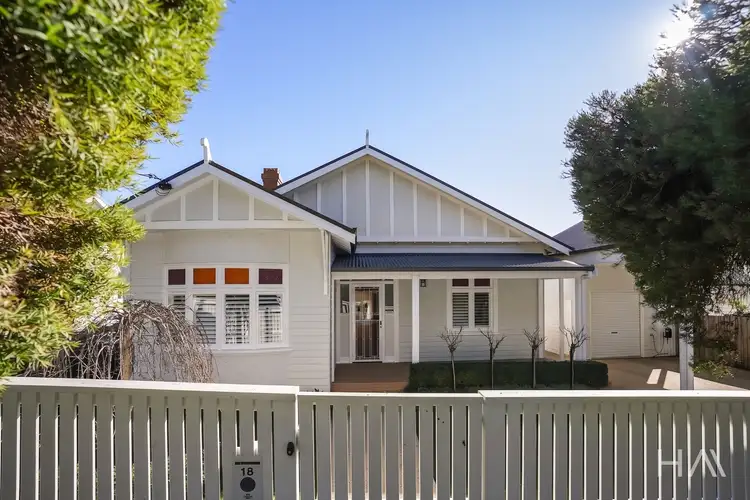 18 Campbell Street