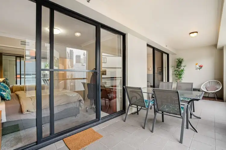 811/242 Elizabeth Street