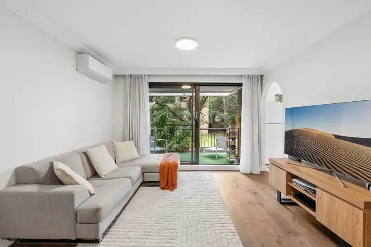 28/108-110 Kiora Road