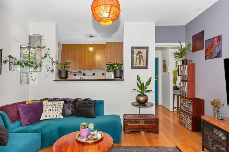 1/2 Robe Street