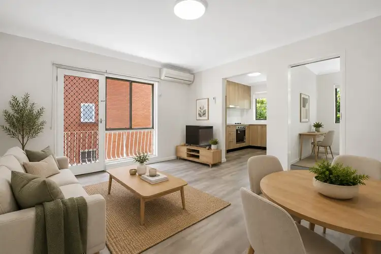 3/866 Botany Road