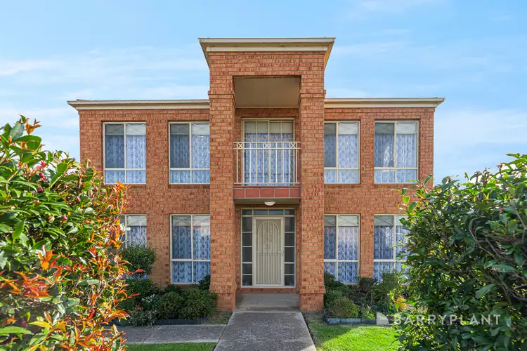 10 Amarina Crescent
