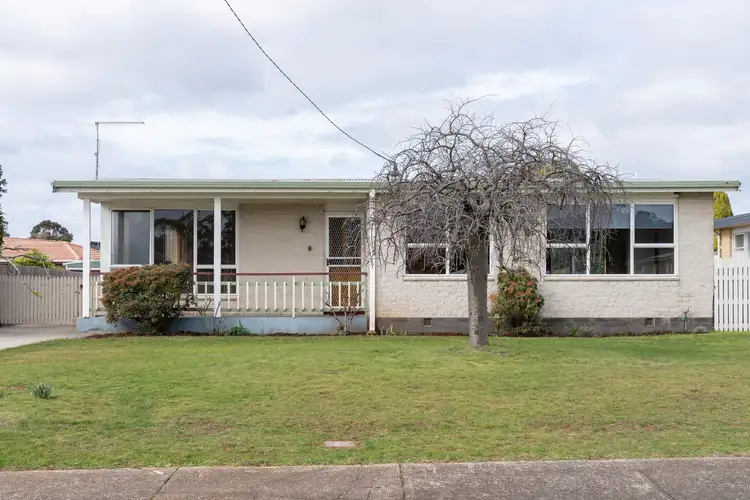 3 Fordham Drive