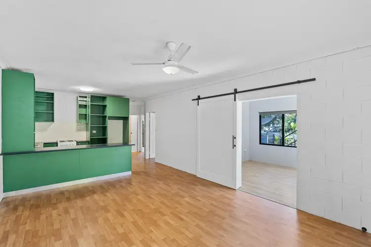 1/520-522 Varley Street