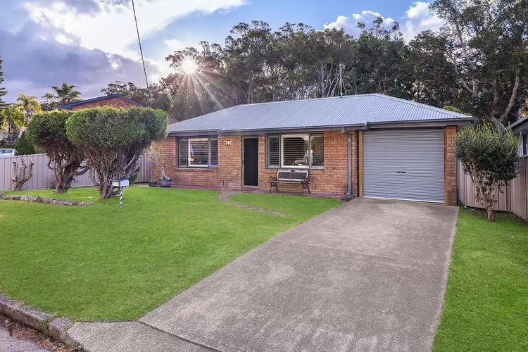 4 Hutcheson Avenue