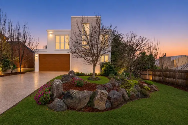 17 St Catherines Drive