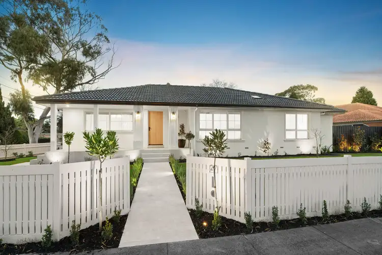 27 Coonawarra Drive