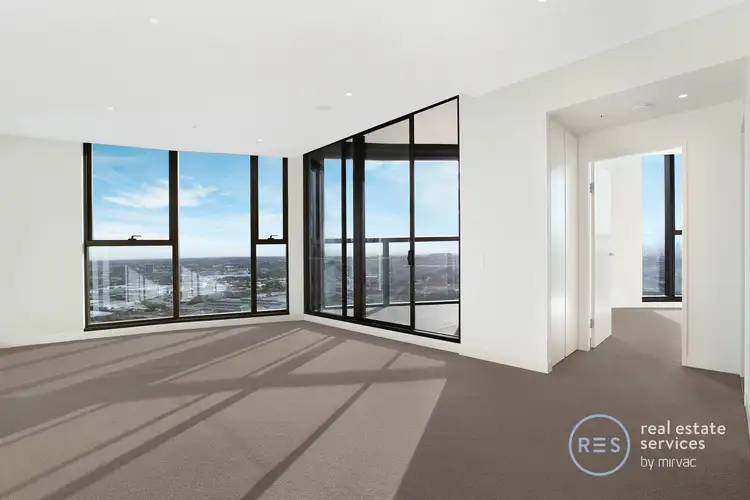 2403/6 Ebsworth Street