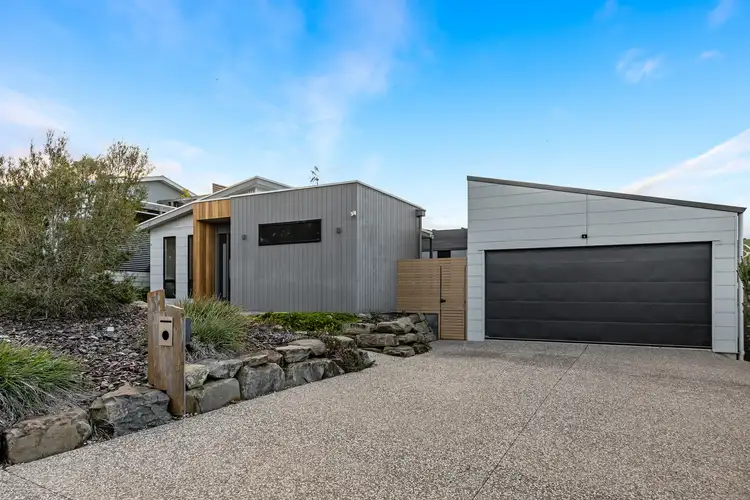 5 Firetail Road
