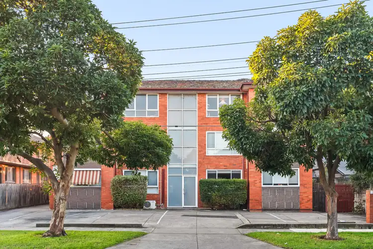 9/8 Kemp Street
