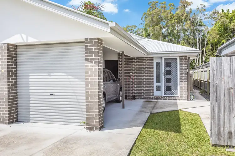 1/7 Rose Street East