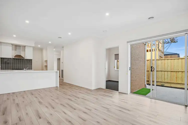 7 Farndale Drive, Lara VIC 3212