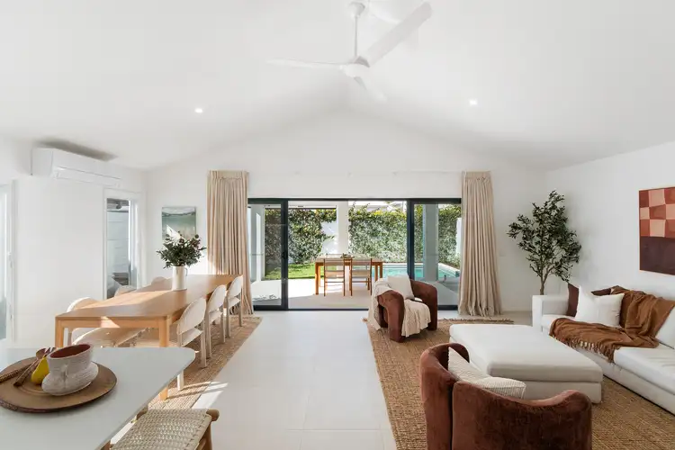9 Whitsunday Street